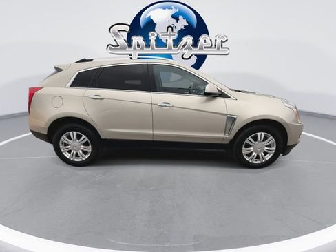 Used 2016 Cadillac SRX Luxury AWD/4WD image 9