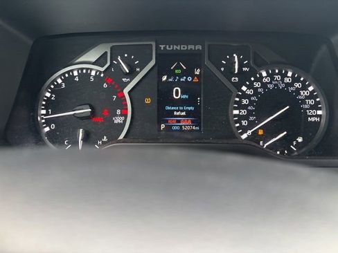 Used 2022 Toyota Tundra SR5 RWD image 9