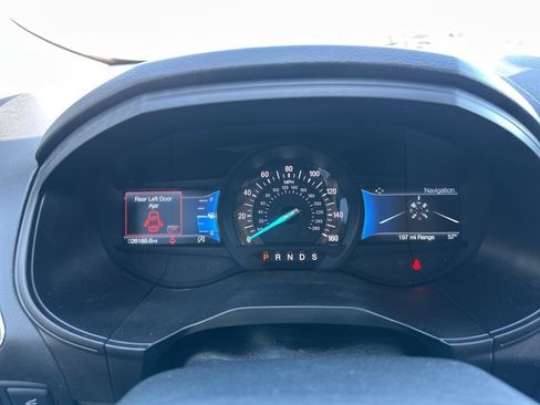 Used 2023 Ford Edge Titanium w/ Equipment Group 301A AWD/4WD image 18