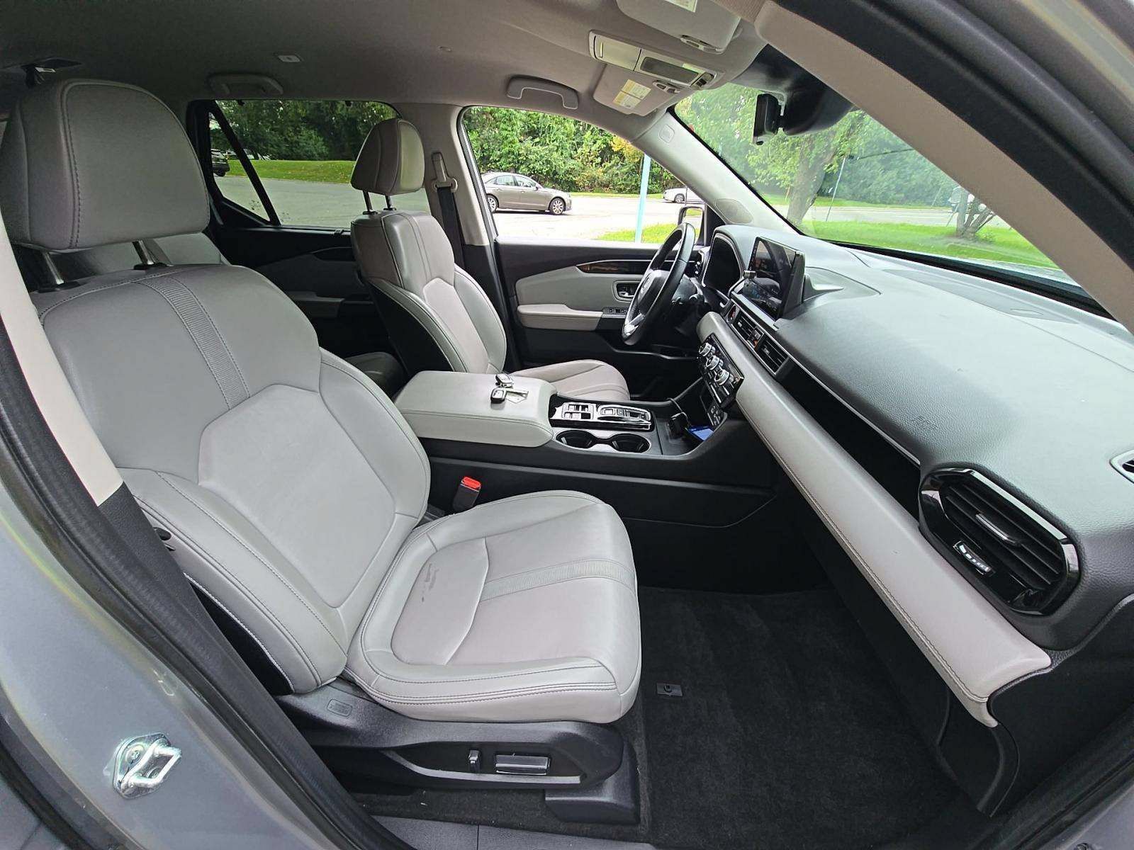 Used 2023 Honda Pilot EX-L image 15