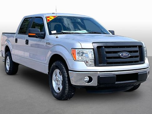 Used 2013 Ford F150 XLT w/ Mid Equipment Group RWD image 10