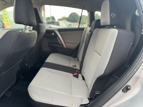 Used 2018 Toyota RAV4 XLE w/ Plus Extra Value Package AWD/4WD image 10