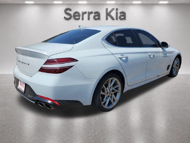 Used 2022 Genesis G70 2.0T RWD image 5