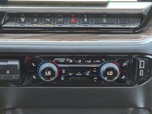 New 2025 Chevrolet Silverado 2500 LT w/ Trail Boss Package image 31