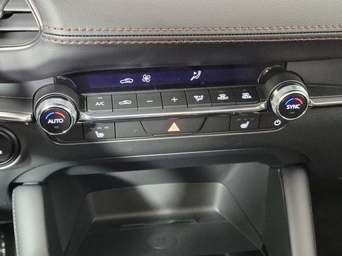 New 2026 MAZDA MAZDA3 2.5 S Hatchback w/ Premium Pkg image 23