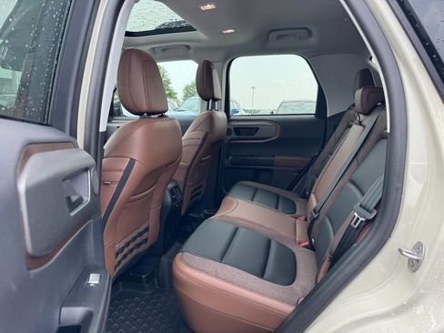Used 2025 Ford Bronco Sport Outer Banks w/ Outer Banks Tech Package+ AWD/4WD image 10