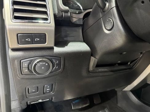 Used 2017 Ford F250 Platinum w/ Platinum Ultimate Package AWD/4WD image 96