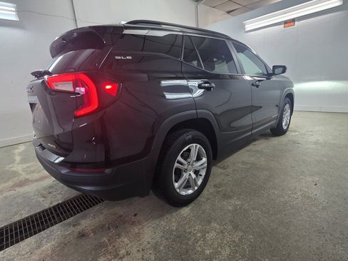 Used 2023 GMC Terrain SLE w/ Driver Convenience Package AWD/4WD image 6