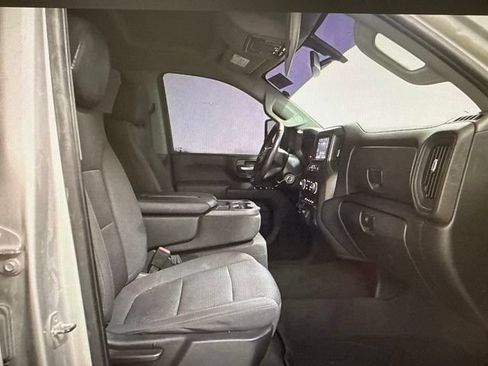 Used 2022 Chevrolet Silverado 2500 Custom w/ Custom Value Package AWD/4WD image 14
