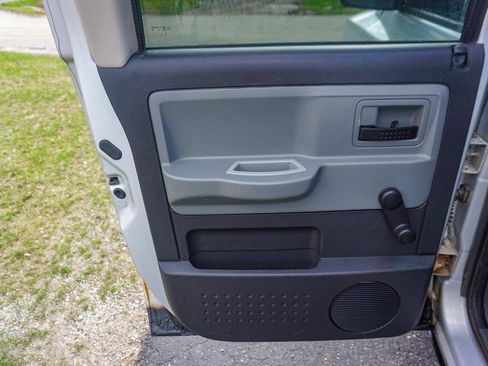 Used 2006 Dodge Dakota ST AWD/4WD image 25