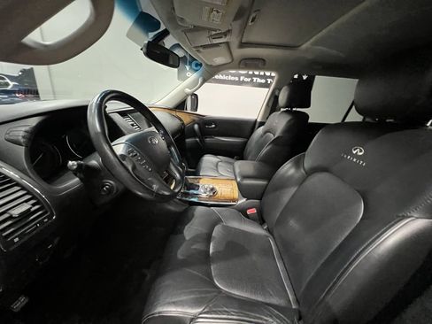 Used 2011 INFINITI QX56 4WD w/ Theater Pkg image 20