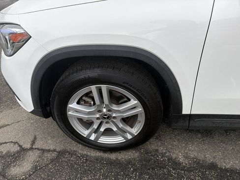 Used 2023 Mercedes-Benz GLA 250 4MATIC image 16
