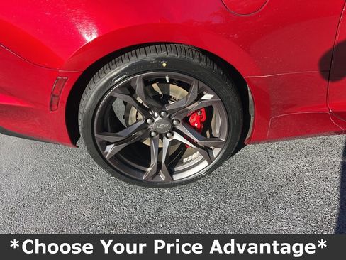 Used 2021 Chevrolet Camaro SS image 15