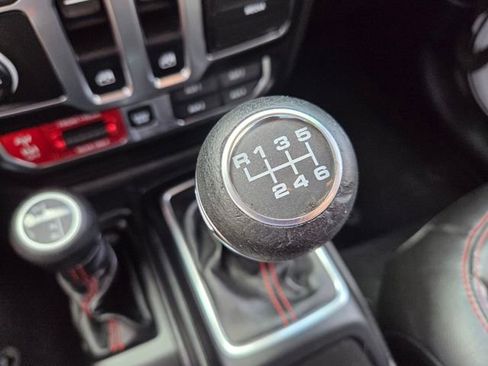 Used 2020 Jeep Wrangler Rubicon image 28