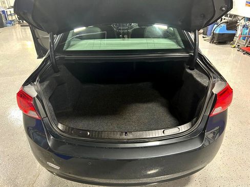 Used 2014 Chevrolet Impala LT w/ Convenience Package image 10