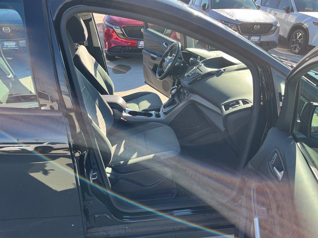 Used 2015 Ford C-MAX SE FWD image 16