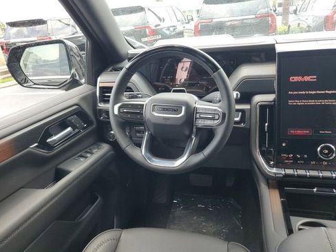 New 2026 GMC Yukon XL Denali AWD/4WD image 13