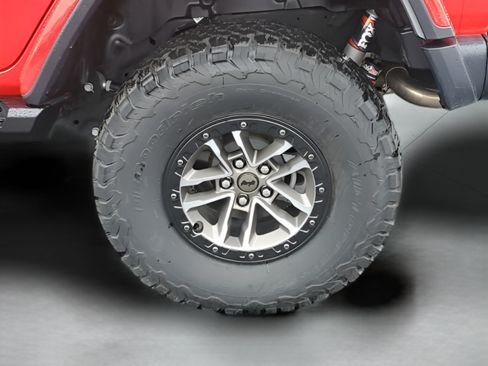Used 2024 Jeep Wrangler Unlimited Rubicon 392 AWD/4WD image 30