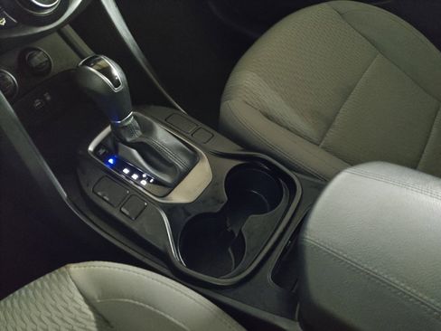 Used 2018 Hyundai Santa Fe Sport image 26