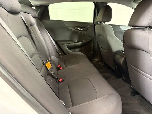 Used 2017 Chevrolet Malibu LS image 16