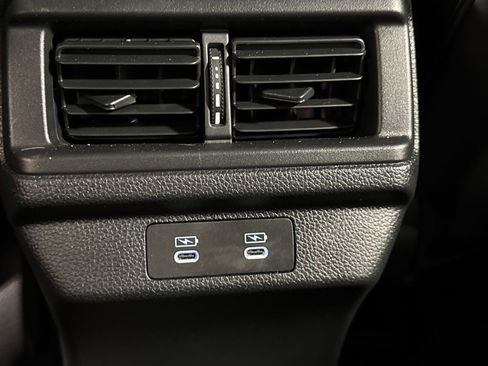 Used 2023 Honda Accord Touring image 25