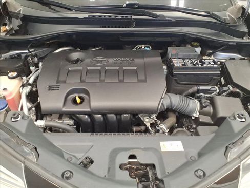 Used 2019 Toyota C-HR XLE image 20