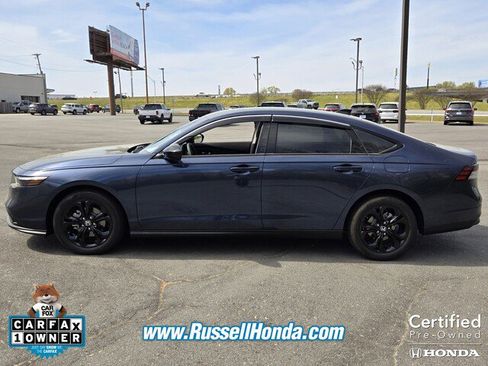 Certified 2025 Honda Accord SE image 4