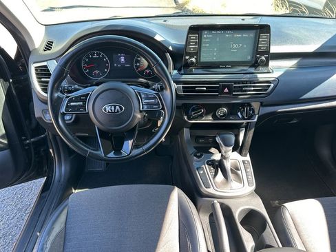 Used 2021 Kia Seltos S image 36