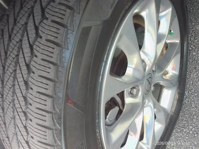 Used 2021 Chrysler Pacifica Touring-L w/ Uconnect Theater Family Group AWD/4WD image 9