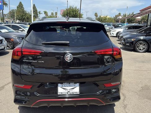Used 2022 Buick Encore GX Preferred w/ Sport Touring Package FWD image 14