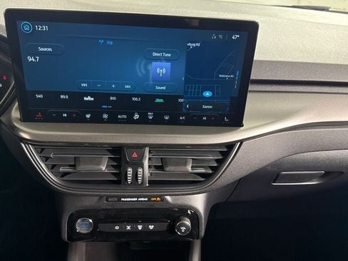 New 2026 Ford Escape SE w/ Class II Trailer Tow Package image 23