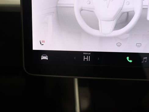 Used 2019 Tesla Model 3 Standard Range Plus image 47