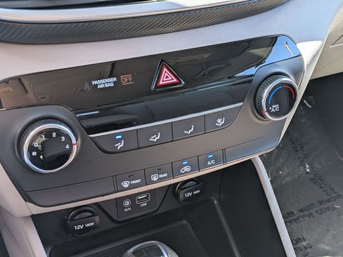 Used 2019 Hyundai Tucson SE AWD/4WD image 23