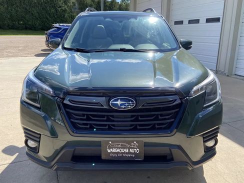 Used 2023 Subaru Forester Limited AWD/4WD image 3