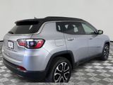 Used 2023 Jeep Compass Limited image 4