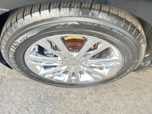 Used 2011 Hyundai Genesis 4.6 RWD image 19