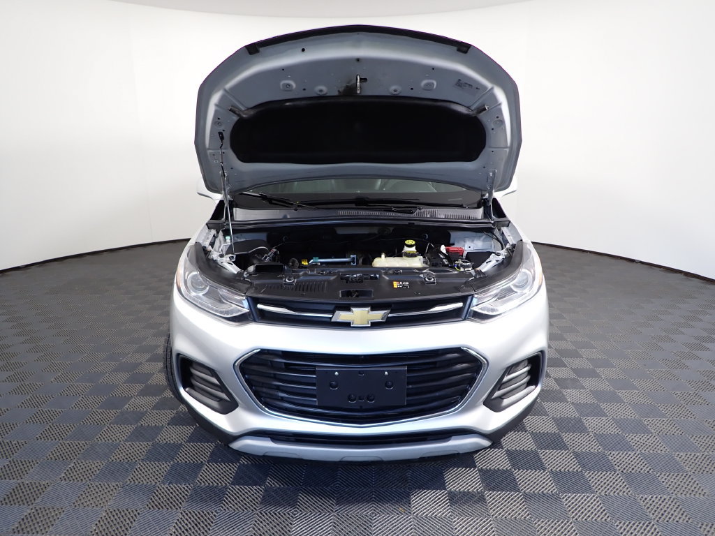 Used 2019 Chevrolet Trax LT w/ LT Convenience Package FWD image 35