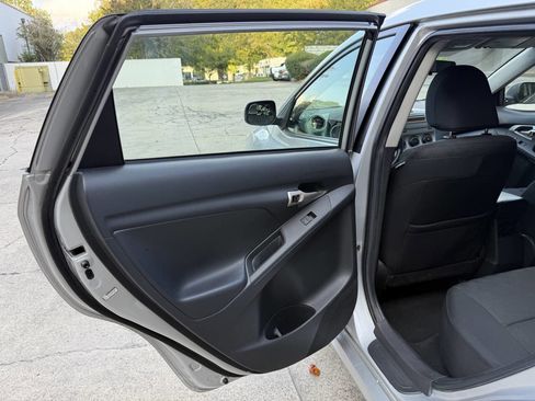 Used 2009 Toyota Matrix image 31