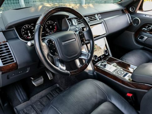 Used 2021 Land Rover Range Rover P525 Westminster Edition image 3