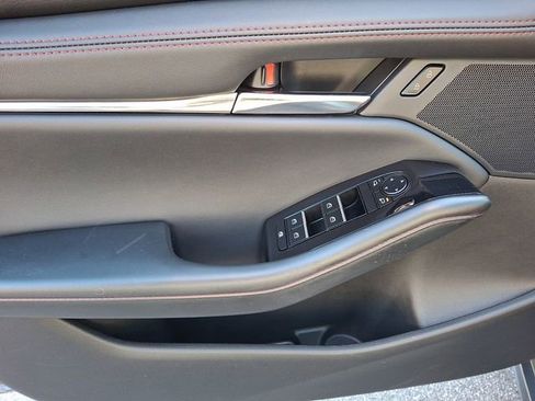 Used 2025 MAZDA MAZDA3 s image 15