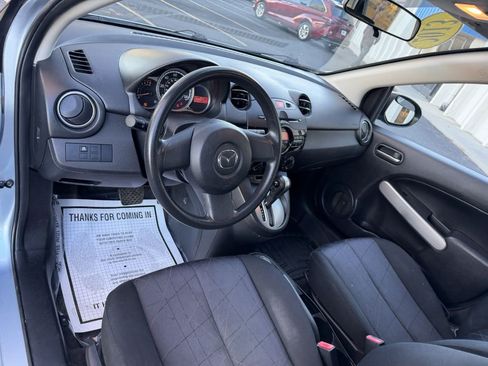 Used 2013 MAZDA MAZDA2 Sport image 14