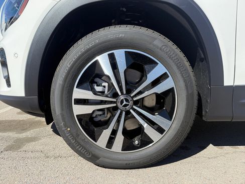 New 2026 Mercedes-Benz GLB 250 4MATIC image 26