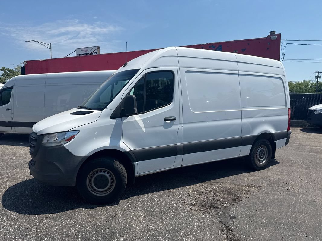 Used 2020 Mercedes-Benz Sprinter 2500 w/ Driver Convenience Package image 2