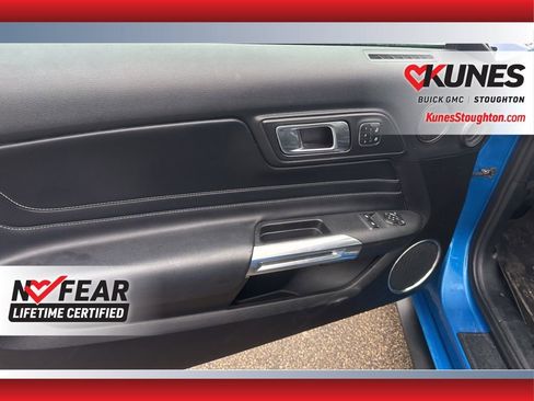 Used 2021 Ford Mustang Premium image 20