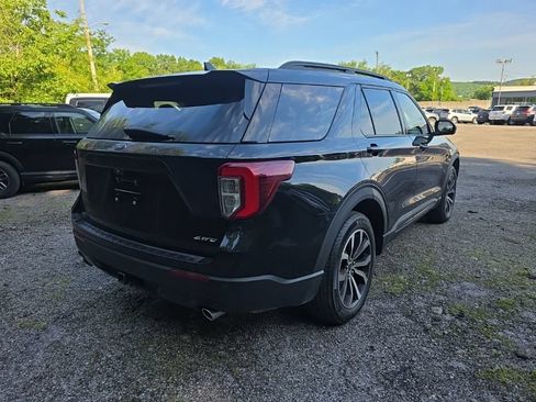Used 2023 Ford Explorer ST-Line w/ Class IV Trailer Tow Package AWD/4WD image 3