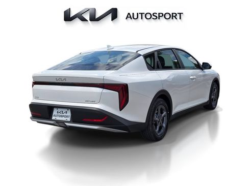 New 2026 Kia K4 FWD image 8