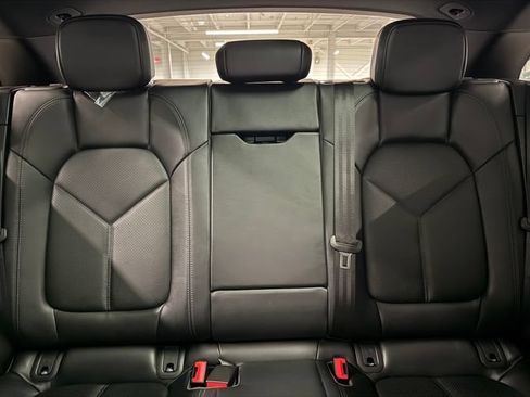 Certified 2026 Porsche Macan w/ Premium Package Plus AWD/4WD image 29