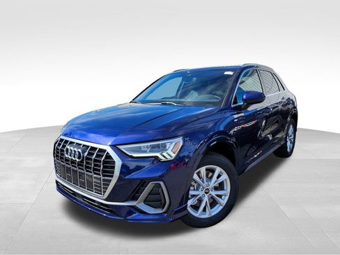 New 2025 Audi Q3 2.0T Premium image 3