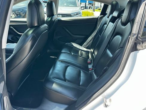 Used 2022 Tesla Model 3 RWD image 21