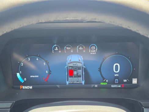 Used 2025 Ford F150 Lariat w/ Equipment Group 501A Mid AWD/4WD image 19